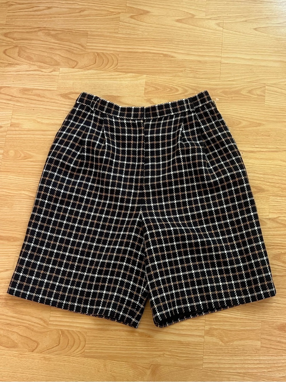 Vintage JH COLLECTIBLES FALL WOOL SHORTS PLAID M